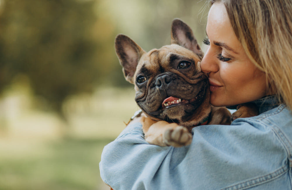 O pet sitter é o profissional que cuida de seu animal de estimação.jpg