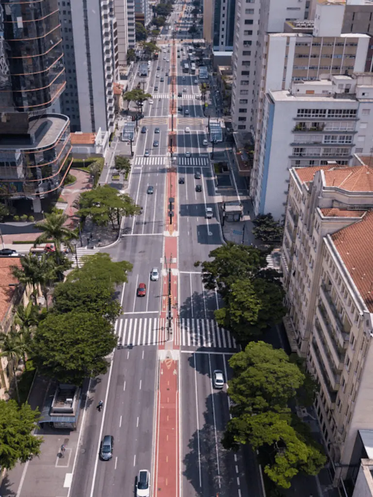 Bairro Bela Vista em São Paulo com tratorias e pizzarias tradicionais
