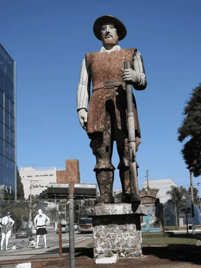Estátua Borda do Gato em Santo Amaro na Zona Sul de São Paulo