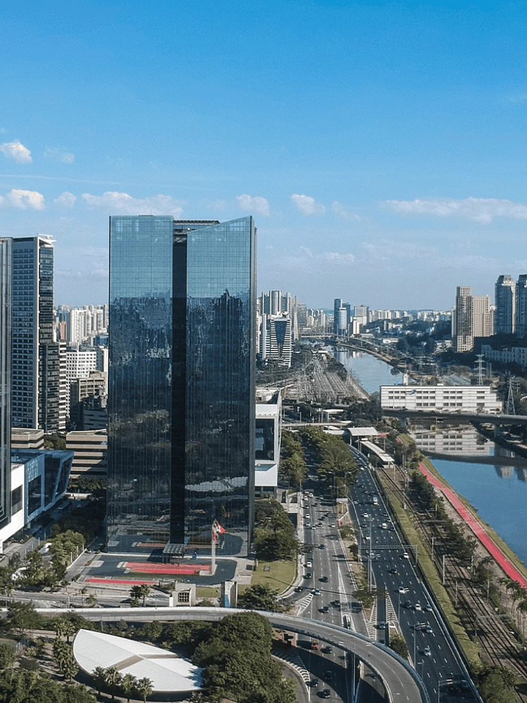 Bairro Itaim Bibi na Zona Sul de São Paulo com perfil comercial e residencial