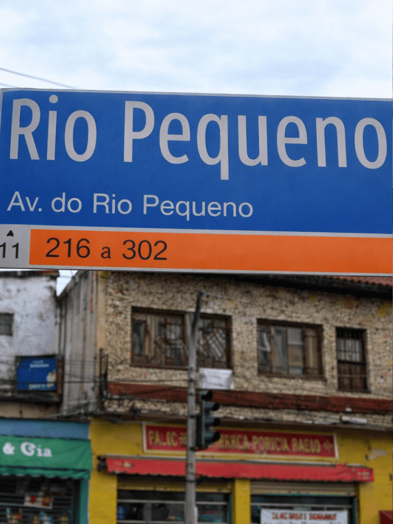 Distrito Rio Pequeno na Zona Oeste de São Paulo com área urbana e residencial