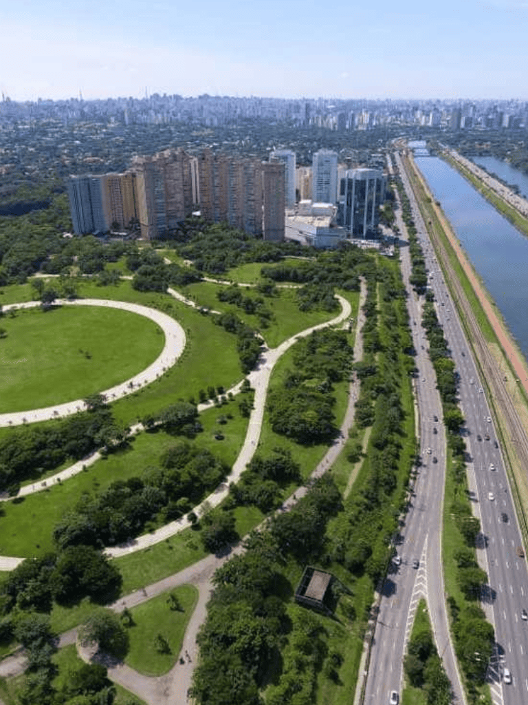 Bairro Vila Leopoldina na Zona Oeste de São Paulo com área urbana e moderna