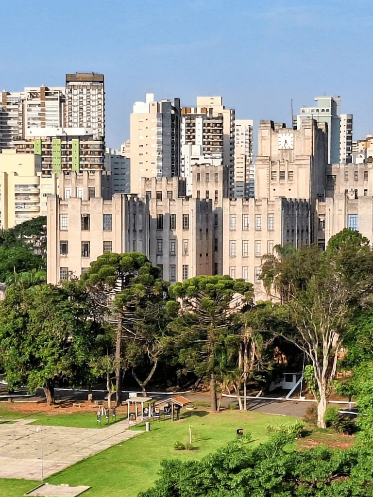 Bairro Vila Mariana na zona centro-sul de São Paulo com área urbana e residencial